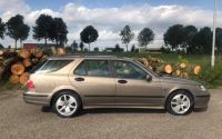 Saab 9-5 estate Automaat Vector